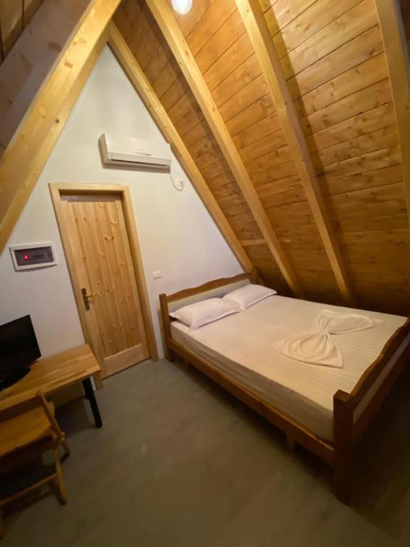 Windmill Shkodra Villa'S & Gesthouse Extérieur photo